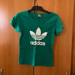 [Girl's] Green Short-Sleeved Shirt